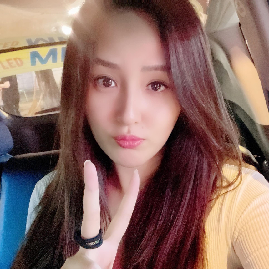 Sao Việt 26/8: Mai Phương Thúy bồi hồi nhớ lại khi đăng quang, Huỳnh Anh tiết lộ bạn gái hay ghen - Ảnh 2.