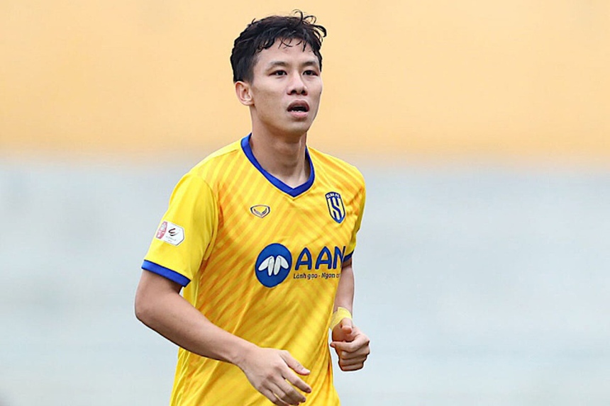 Lộ lý do Quế Ngọc Hải 'quay xe' với Hà Tĩnh để gia nhập Bình Dương - Ảnh 2.