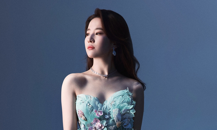 Những 'cha nuôi' bị nghi là người tình của dàn sao nữ C-biz: Phạm Băng Băng, Lưu Diệc Phi... - Ảnh 1.