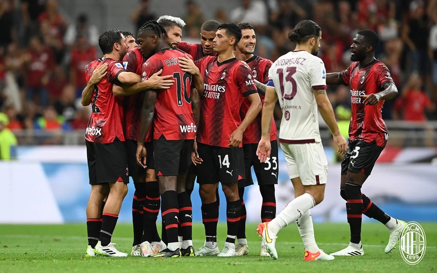 Tin nóng thể thao sáng 27/8: AC Milan thắng đậm trong ngày thầy trò Mourinho trắng tay, SAO West Ham phấn khích vì ngôi đầu - Ảnh 2.
