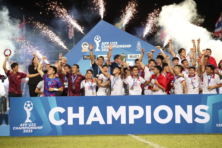 U23 Việt Nam vô địch Đông Nam Á, báo Thái ngưỡng mộ, truyền thông Indonesia tiếc nuối - Ảnh 2. U23 Việt Nam vô địch Đông Nam Á, báo Thái ngưỡng mộ, truyền thông Indonesia tiếc nuối - Ảnh 2.