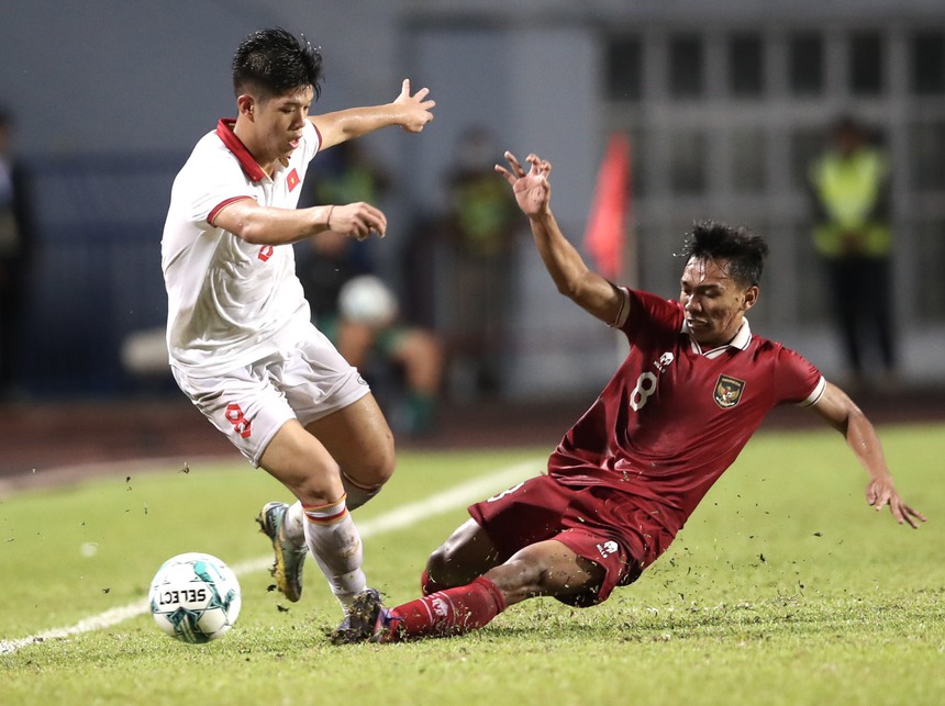 U23 Việt Nam thành công nhờ bài phản công - Ảnh 1. U23 Việt Nam thành công nhờ bài phản công - Ảnh 1.