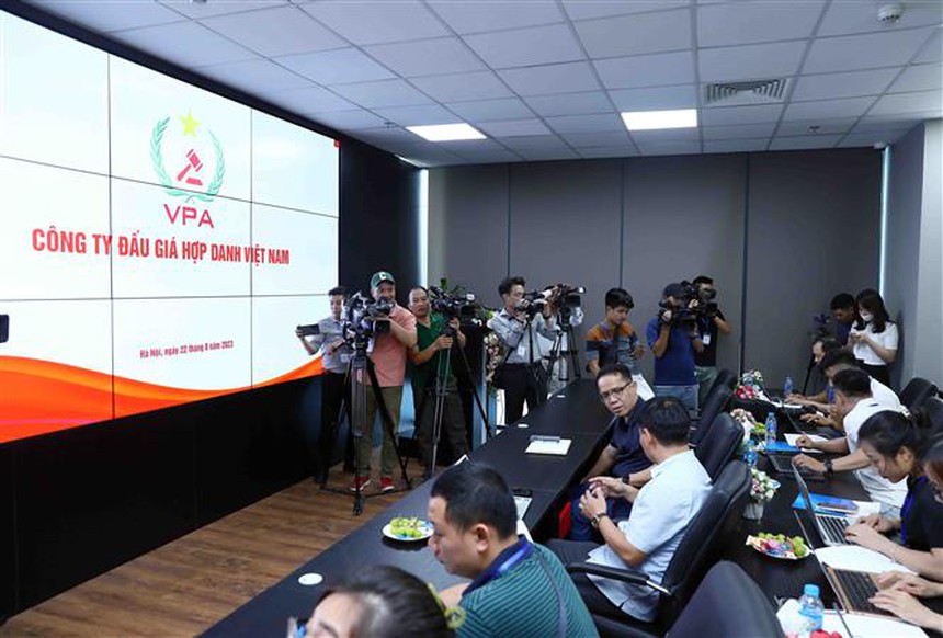 Sẽ đấu giá 11 biển số xe đẹp trước ngày 16/9, bảo lưu quyền tham gia của khách hàng đã đặt tiền - Ảnh 2. Sẽ đấu giá 11 biển số xe đẹp trước ngày 16/9, bảo lưu quyền tham gia của khách hàng đã đặt tiền - Ảnh 2.