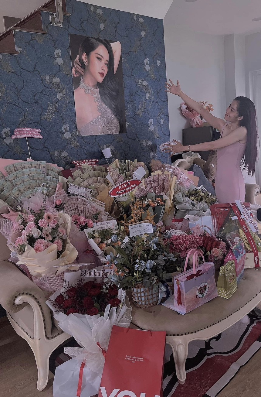 Nam Em được người hâm mộ tặng "hoa tiền" sau một đêm, ai cũng ngưỡng mộ - Ảnh 3.