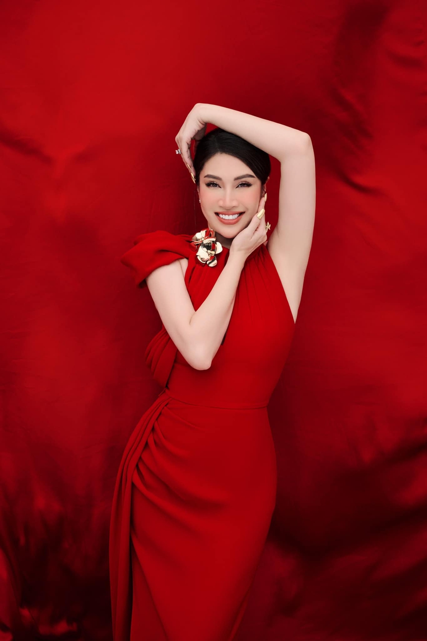 Pha Lê giữ quan điểm 'Không bao giờ lấy người đi xe máy' - Ảnh 3.