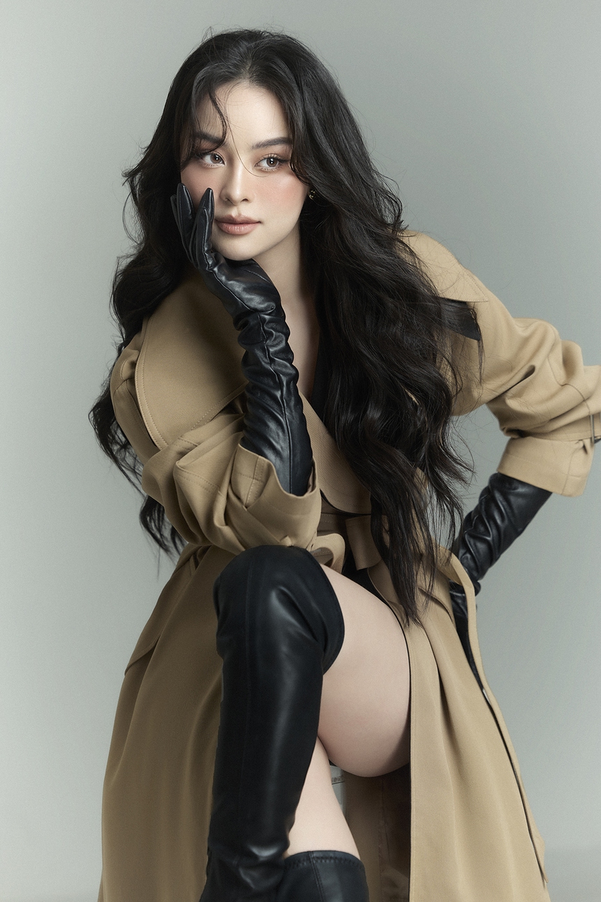 Vừa lên báo Thái, mẫu ảnh 9X Chi Hoàng lại thân thiết Hoa hậu Đỗ Hà ở xứ Hàn - Ảnh 1. Vừa lên báo Thái, mẫu ảnh 9X Chi Hoàng lại thân thiết Hoa hậu Đỗ Hà ở xứ Hàn - Ảnh 1.