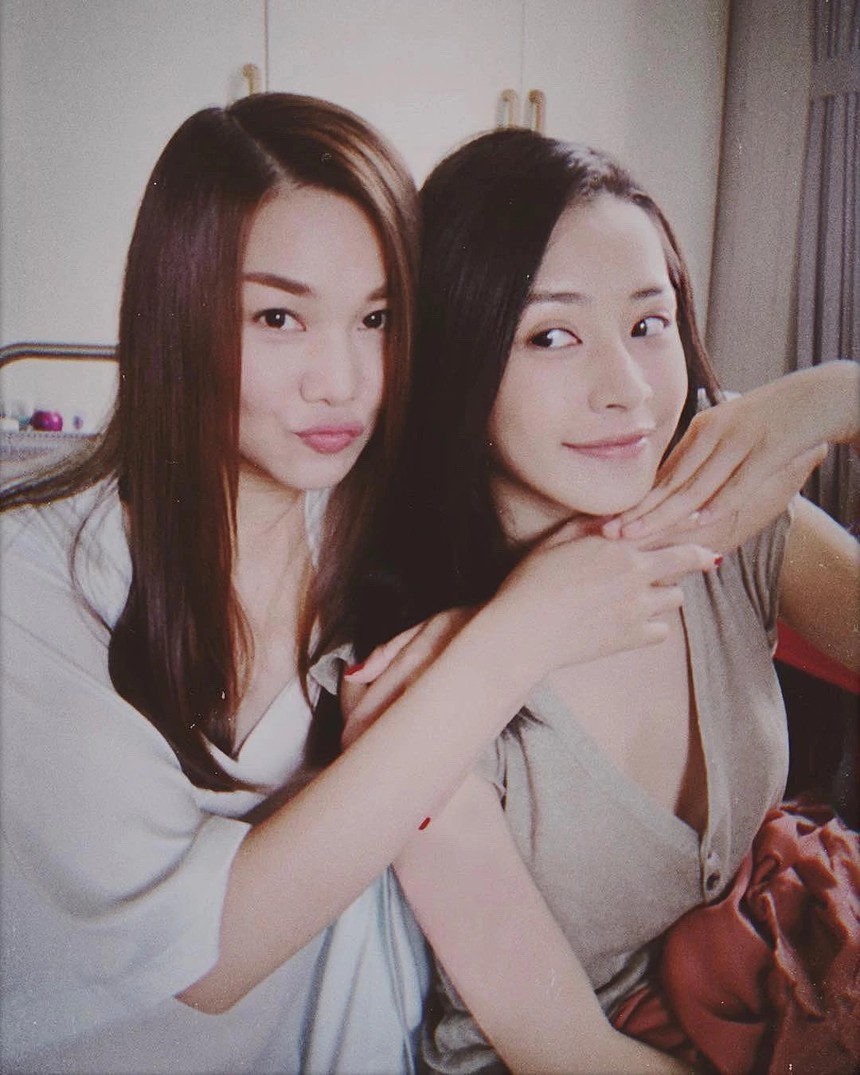 Thanh Hằng khoe nhẫn kim cương ở ngón áp út, ẩn ý kết hôn - Ảnh 8. Thanh Hằng khoe nhẫn kim cương ở ngón áp út, ẩn ý kết hôn - Ảnh 8.