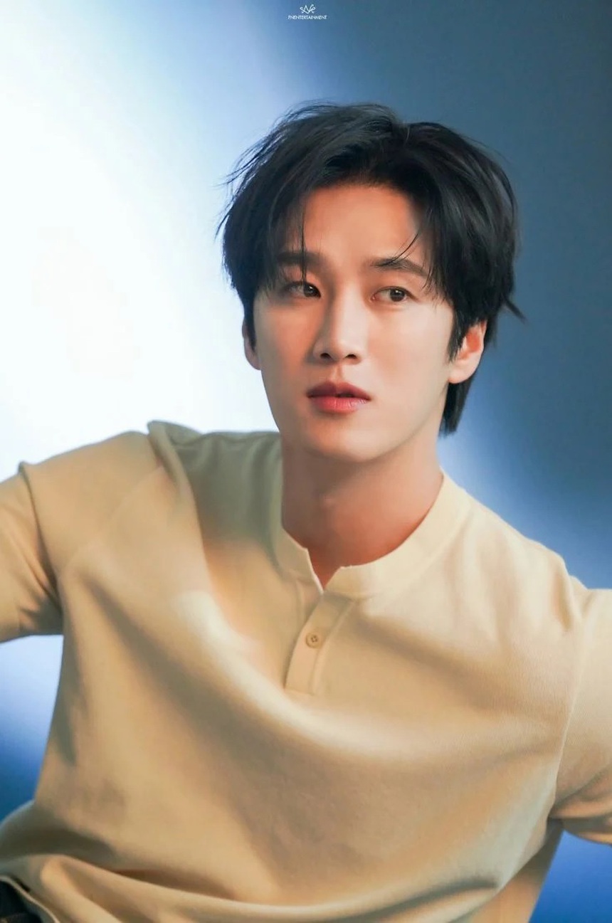 Bạn trai Jisoo Blackpink thích phụ nữ hiếu thuận với cha mẹ - Ảnh 3. Bạn trai Jisoo Blackpink thích phụ nữ hiếu thuận với cha mẹ - Ảnh 3.