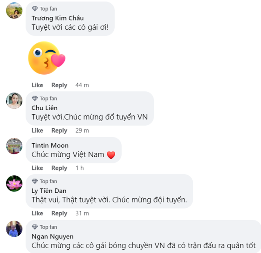 Người hâm mộ nức lòng sau chiến thắng của tuyển bóng chuyền nữ Việt Nam trước Hàn Quốc ở giải vô địch Châu Á 2023