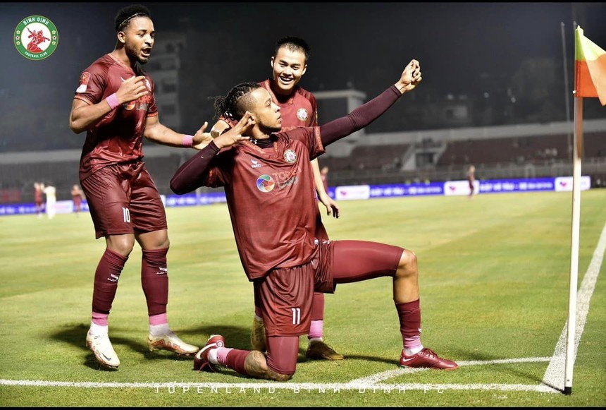 Chuyển nhượng V-League hôm nay 30/8: Bình Dương tung tiền mua ‘sao’ làm mới hàng thủ - Ảnh 3. Chuyển nhượng V-League hôm nay 30/8: Bình Dương tung tiền mua ‘sao’ làm mới hàng thủ - Ảnh 3.