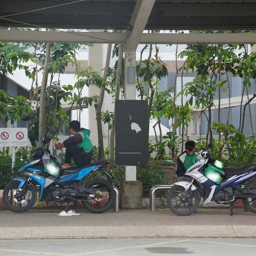 Chê lương 8 triệu, nghĩ ngắn nên chọn chạy xe ôm thay vì làm văn phòng, tương lai sẽ trả lời rõ ràng - Ảnh 10.