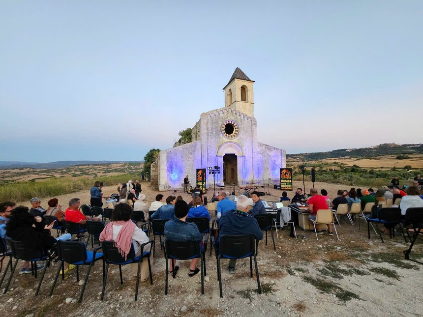 Âm nhạc Việt Nam trong tiếng vĩ cầm trên đất Italy - Ảnh 8.