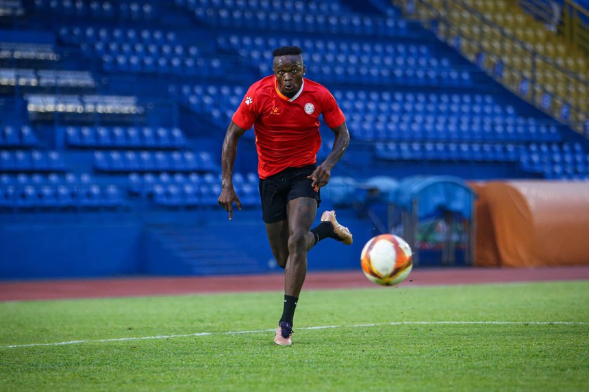 Chuyển nhượng V-League hôm nay 1/9: ‘Công thần’ chia tay Hà Nội FC, HAGL nhắm ngoại binh Mỹ - Ảnh 2.