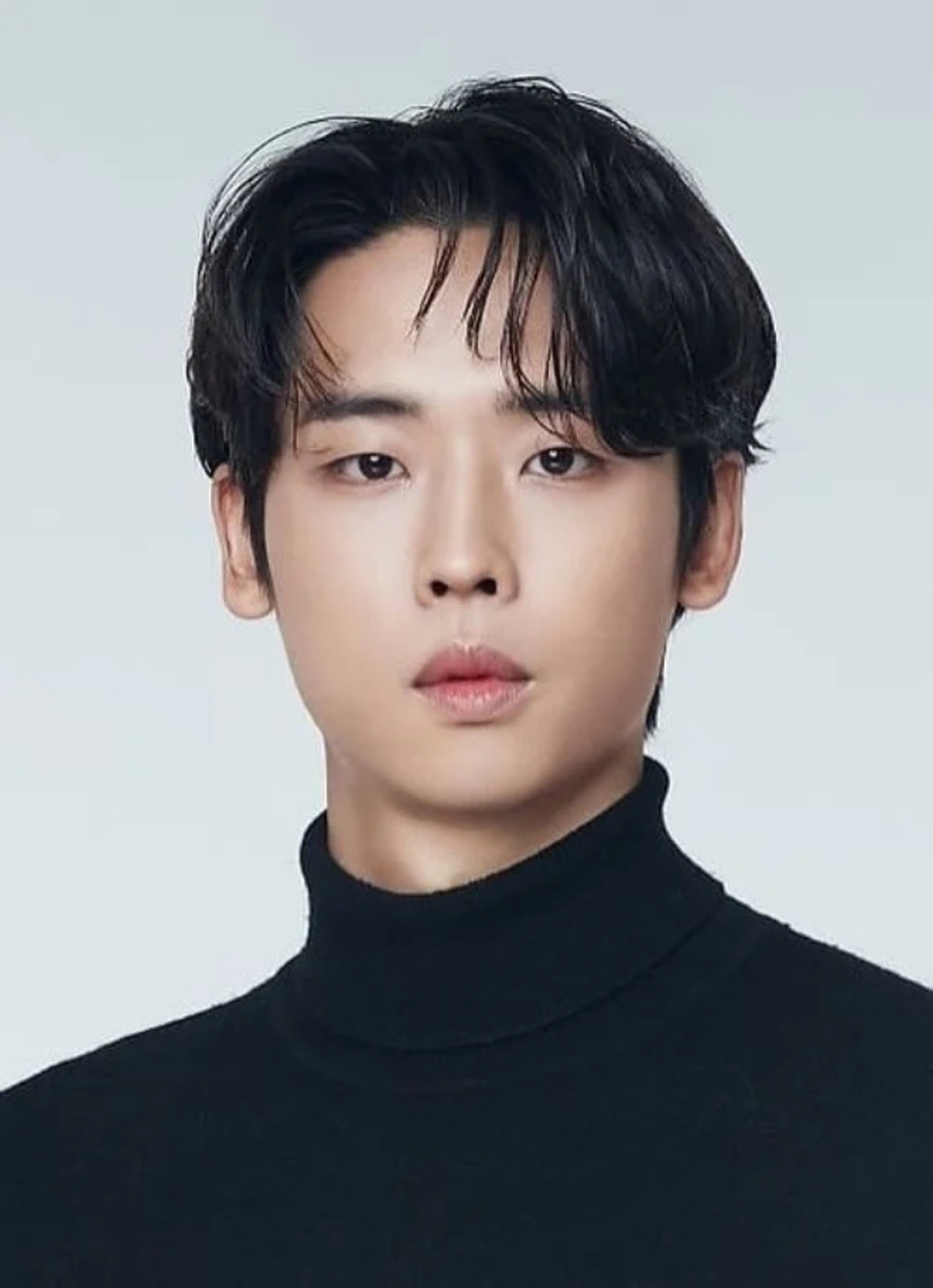 Jisoo Blackpink đóng vai chính trong loạt phim Hàn mới về zombie - Ảnh 2.