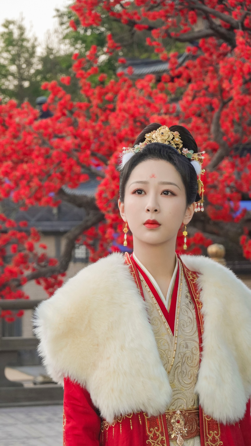 'Trường tương tư' bạo, danh tiếng Dương Tử bỏ xa Địch Lệ Nhiệt Ba - Ảnh 2.