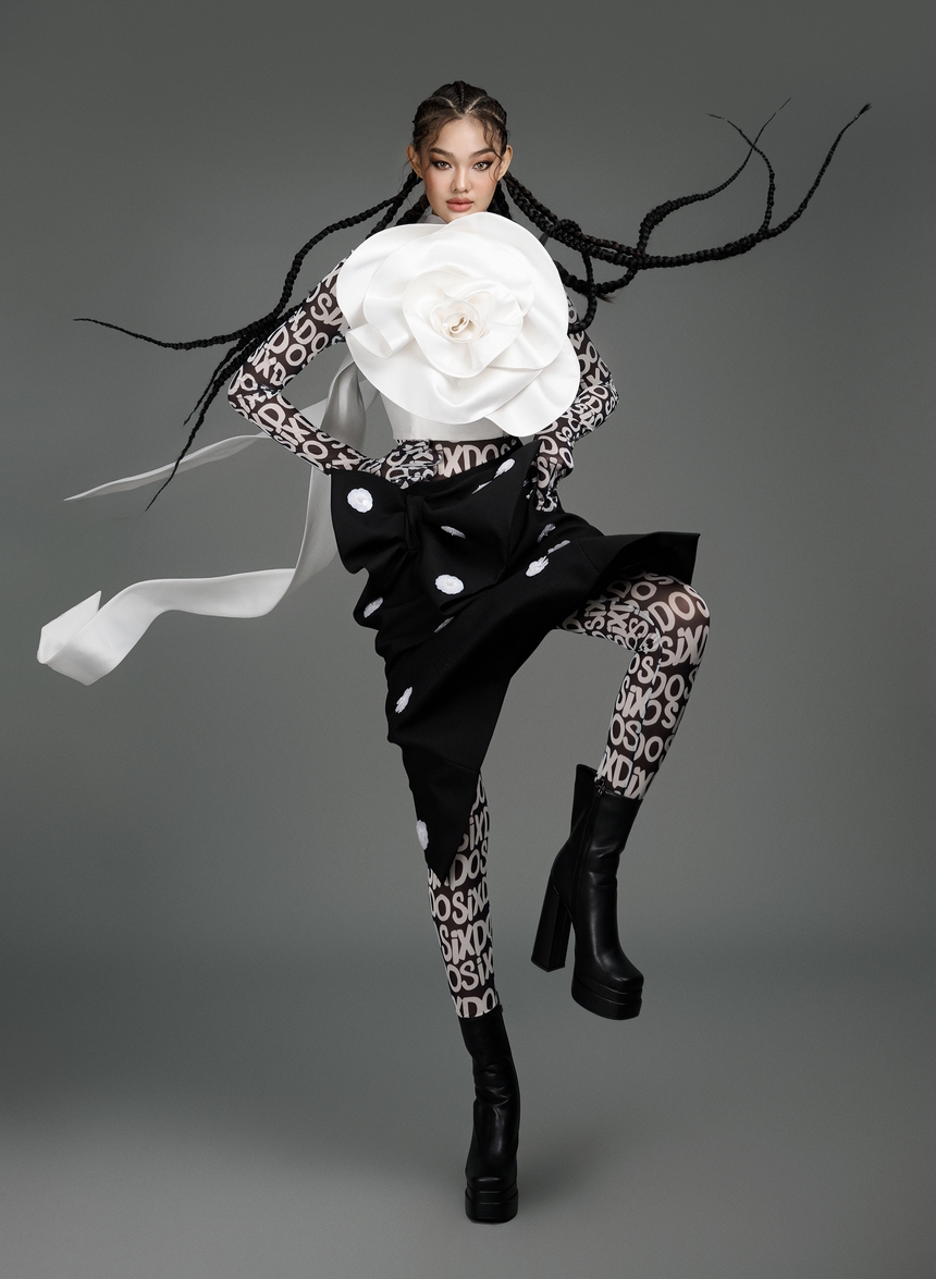 NTK Đỗ Mạnh Cường hé lộ những thiết kế đầu tiên trong BST mới trình diễn tại Tuần lễ Thời trang New York - Ảnh 4.