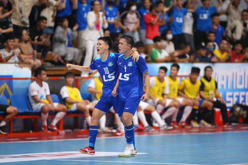 "Người hùng" World Cup toả sáng, Thái Sơn Nam vỡ oà trở lại vị thế số 1 futsal Việt Nam - Ảnh 3.