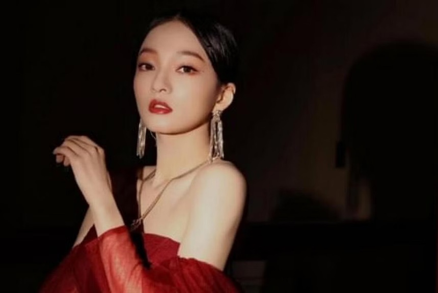 3 sao nữ Đài Loan đang kiếm nhiều tiền nhất ở Đại lục, quán quân 'Đạp gió 4' Trần Gia Hoa còn thua tên tuổi này - Ảnh 4.