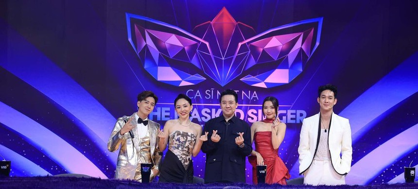 Ca sĩ mặt nạ mùa 2: Ưng Hoàng Phúc lộ diện, Hippo được so với Mariah Carey - Ảnh 2.