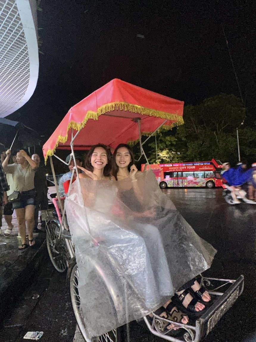 Sao Việt 5/8: NSND Công Lý hồi phục sức khỏe, Kỳ Duyên - Minh Triệu cùng nhau đón mùa thu Hà Nội - Ảnh 2.