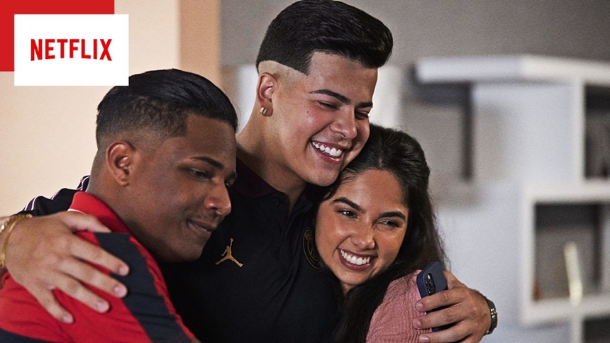 'Những ngả đường ước mơ' và 'Thợ săn quái vật' gây sốt khán giả Netflix toàn cầu - Ảnh 4.