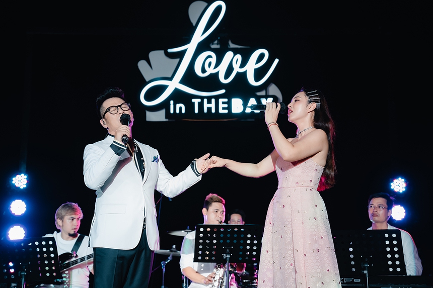 Bằng Kiều chơi guitar và hát kiểu GenZ trên du thuyền - Ảnh 6.