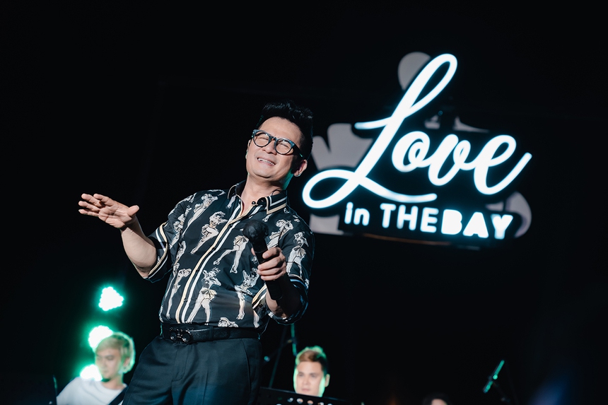 Bằng Kiều chơi guitar và hát kiểu GenZ trên du thuyền - Ảnh 3.