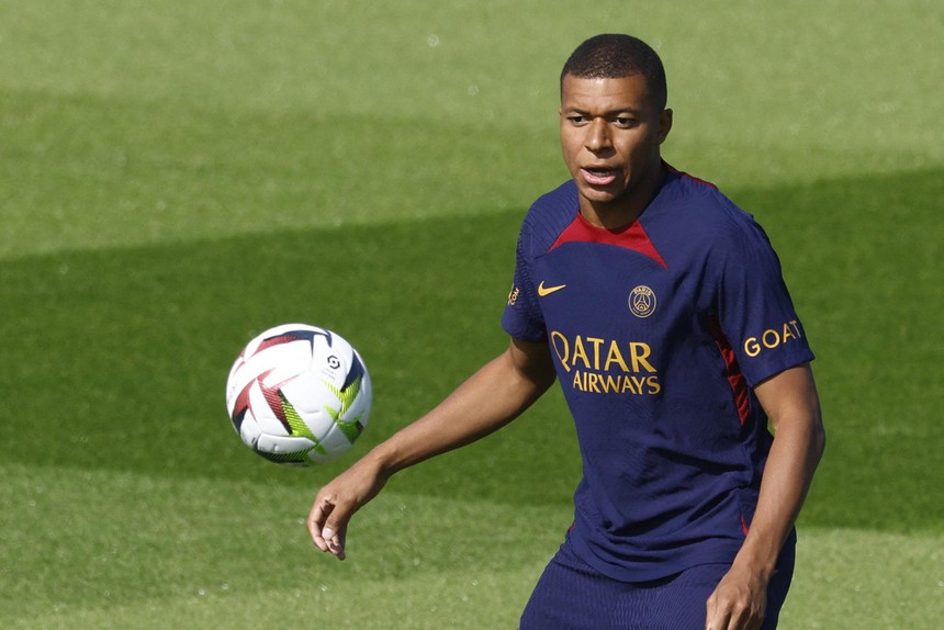 Tin nóng bóng đá tối 7/8: MU được dự đoán vô địch Ngoại hạng Anh mùa tới - Ảnh 6.