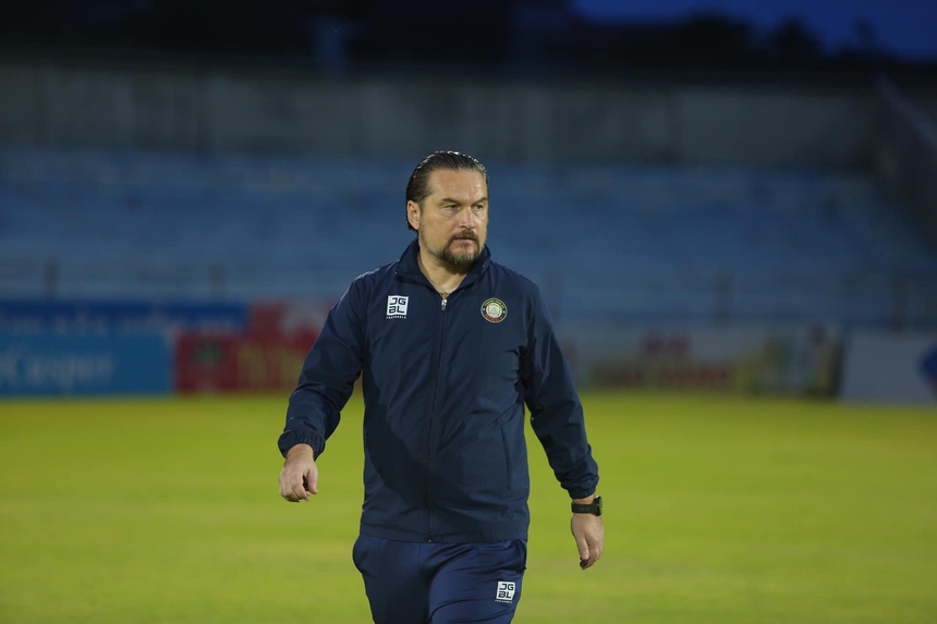 Bóng đá Việt Nam 29/8: Hoàng Đức và Nguyên Mạnh cạnh tranh danh hiệu cá nhân V-League 2023 - Ảnh 6. Bóng đá Việt Nam 29/8: Hoàng Đức và Nguyên Mạnh cạnh tranh danh hiệu cá nhân V-League 2023 - Ảnh 6.