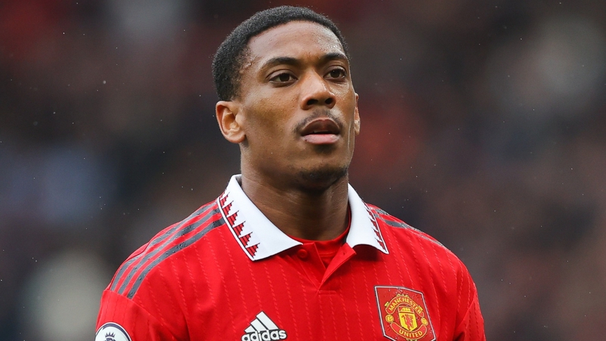 Tin chuyển nhượng MU 8/8: MU nhận tin không vui từ Rasmus Hojlund, mua trung vệ Đan Mạch - Ảnh 6.