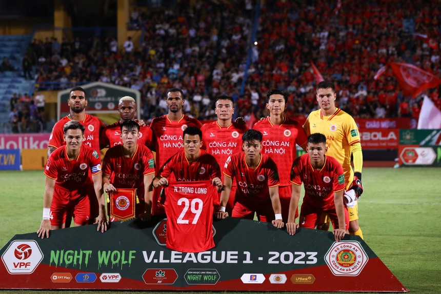VAR xuất hiện trong trận quyết định ngôi vương V-League giữa Viettel vs CAHN - Ảnh 2.