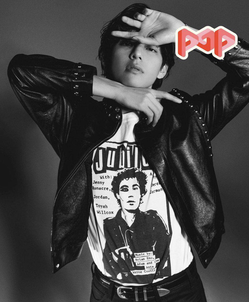 V BTS phủ sóng 3 bìa tạp chí, chứng minh sức hút trước thềm solo - Ảnh 8.