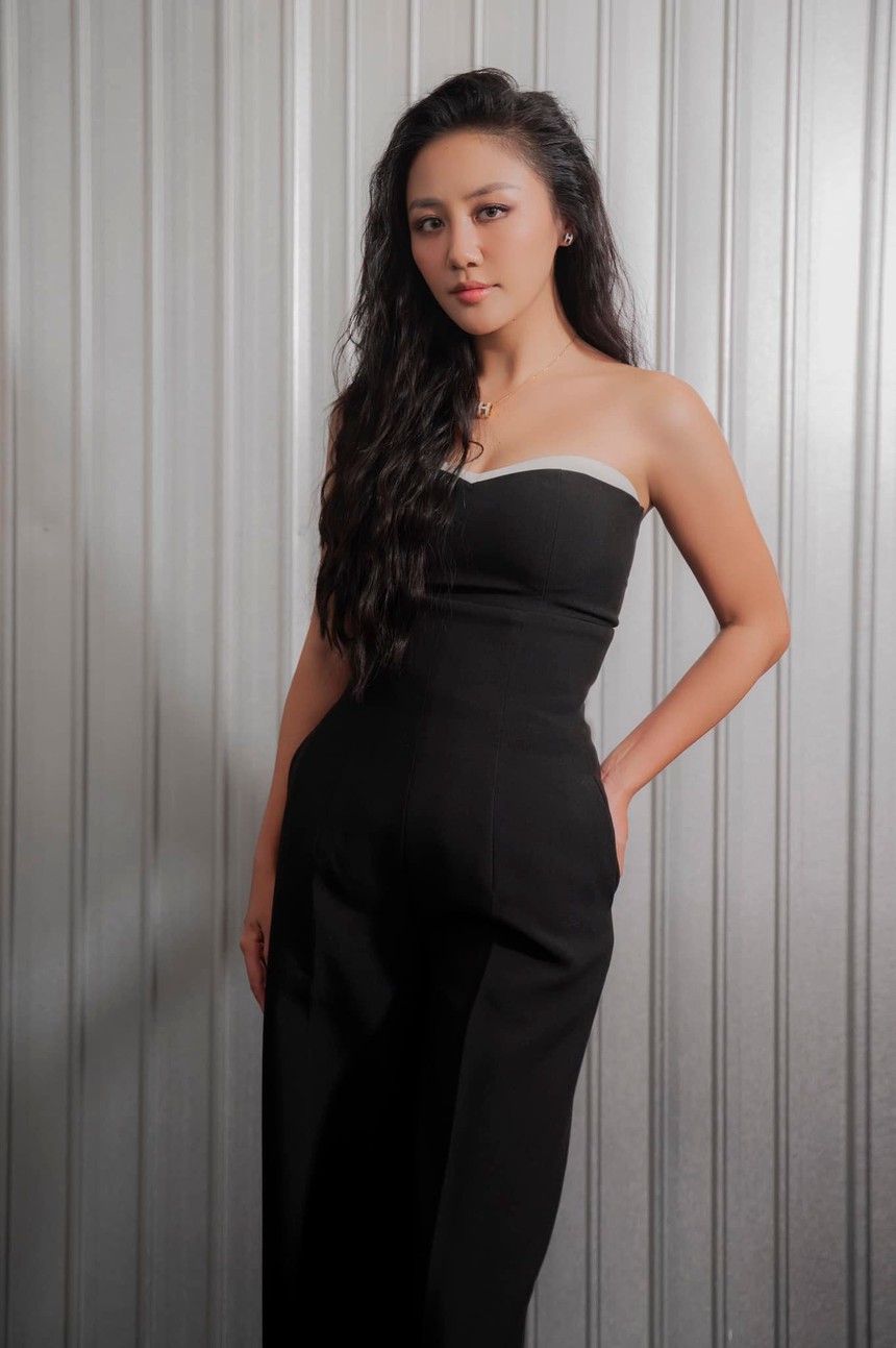 Văn Mai Hương ngày càng thăng hạng sắc vóc: Đẹp hút mắt nhờ chăm rèn dáng  - Ảnh 3.