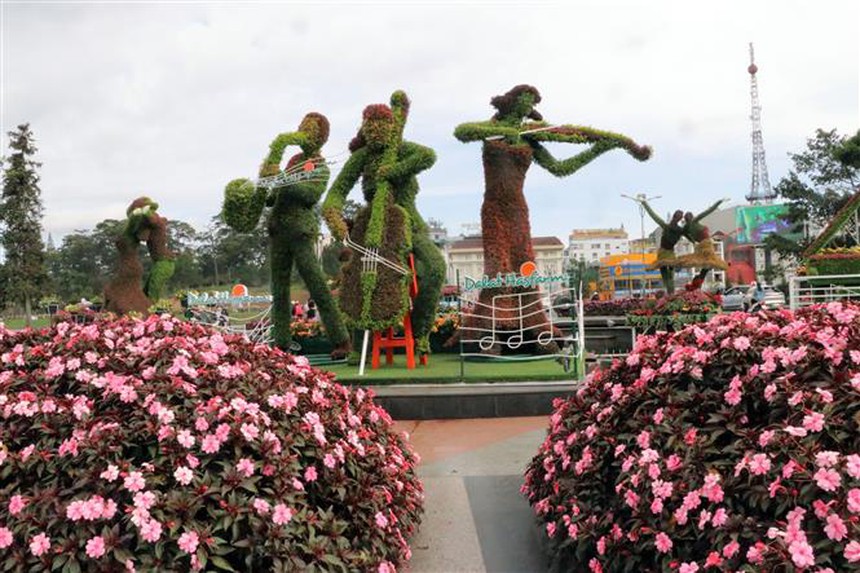 Xây dựng thành phố sáng tạo, biến văn hóa thành trụ cột của sự phát triển - Ảnh 1.