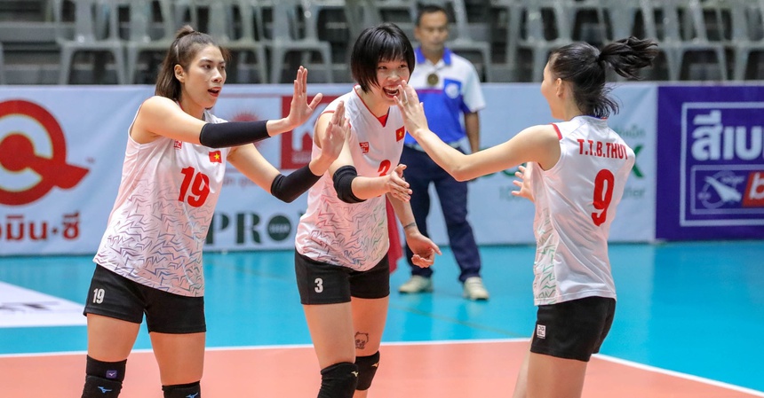 Thanh Thúy góp công lớn, giúp tuyển Việt Nam đánh bại Đài Bắc Trung Hoa 3-1 ở giải vô địch bóng chuyền nữ Châu Á 2023