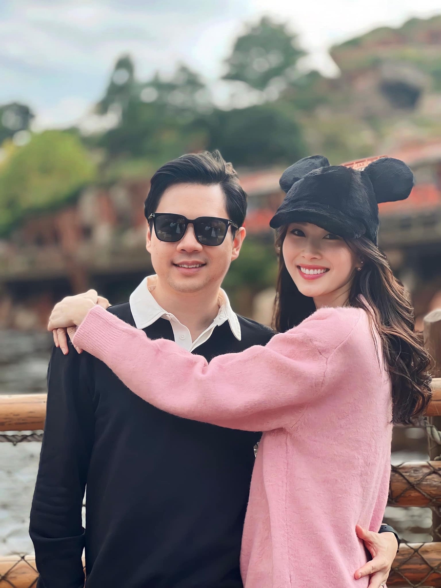 Vợ chồng Đặng Thu Thảo trốn con hẹn hò riêng tư: Nhuận sắc cả đôi, hôn nhân viên mãn - Ảnh 3. Vợ chồng Đặng Thu Thảo trốn con hẹn hò riêng tư: Nhuận sắc cả đôi, hôn nhân viên mãn - Ảnh 3.