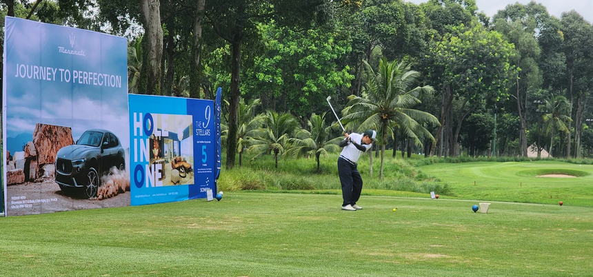 Hơn 35 tỷ đồng cho đồng bào khó khăn ở Giải Golf Thủ Đức Open 2023 - Ảnh 1.