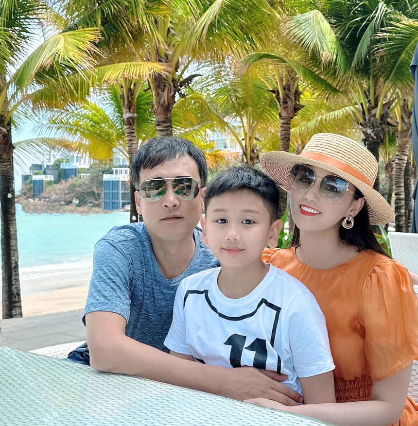 Cuộc sống nhung lụa của nữ diễn viên Lã Thanh Huyền: Hạnh phúc khi "nửa kia" là chỗ dựa vững chắc - Ảnh 4.