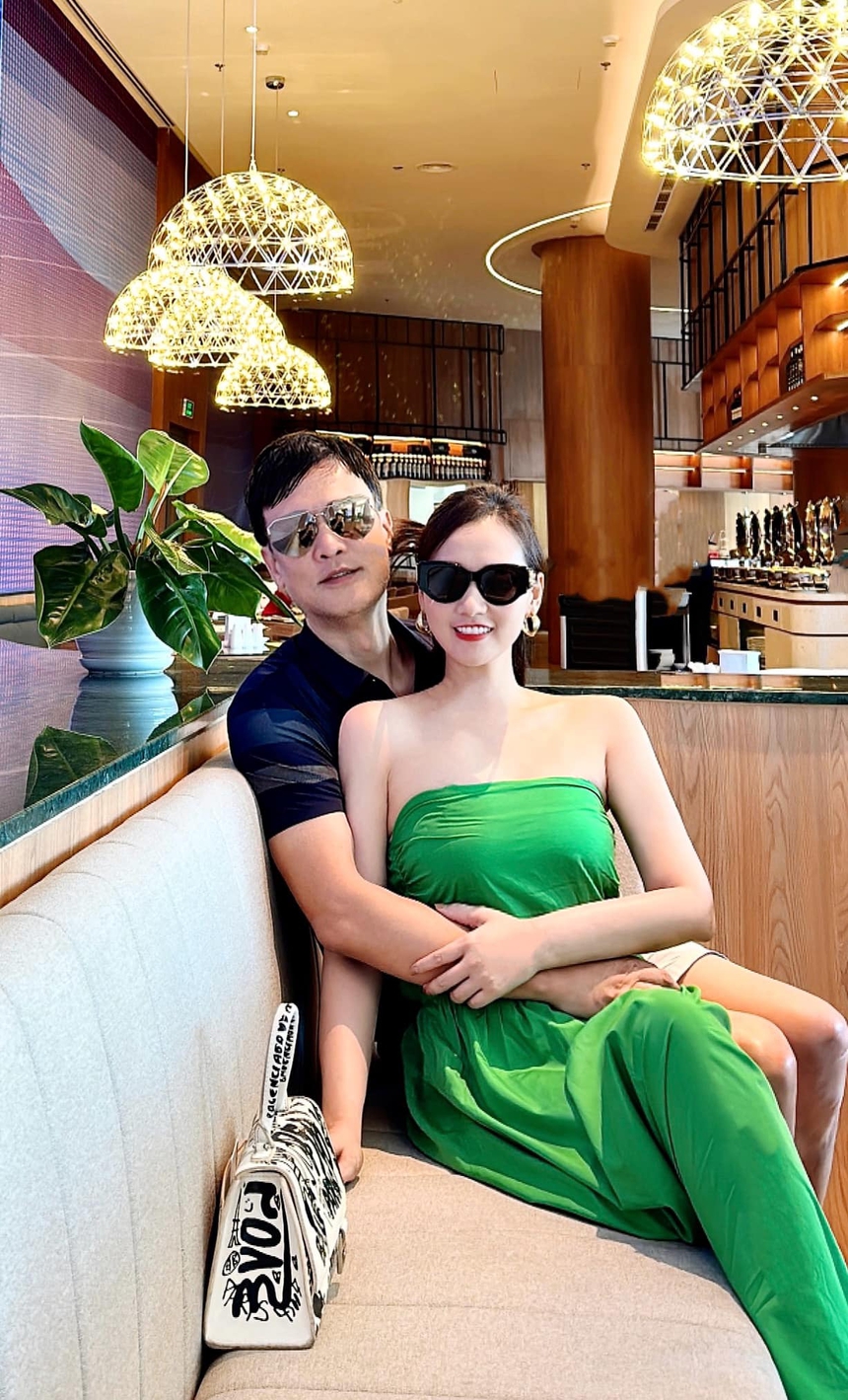 Cuộc sống nhung lụa của nữ diễn viên Lã Thanh Huyền: Hạnh phúc khi "nửa kia" là chỗ dựa vững chắc - Ảnh 2.