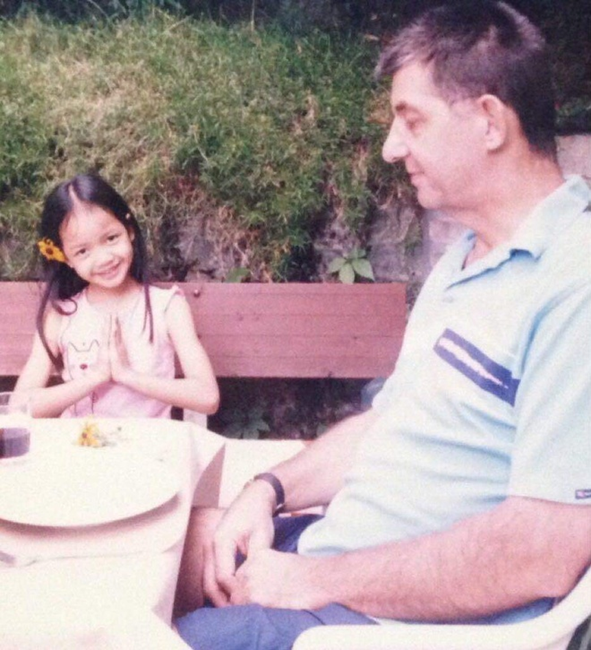 Gia thế lép vế của Lisa Blackpink so với bạn trai tỷ phú Pháp - Ảnh 4.