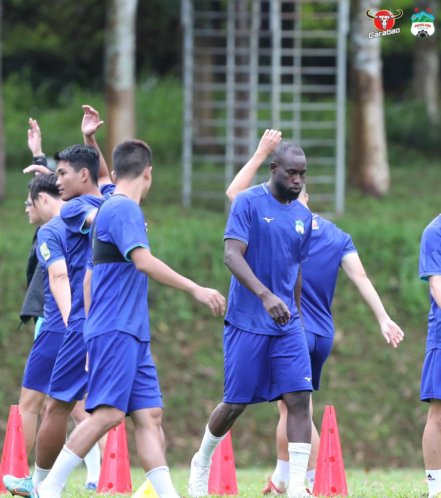 Chuyển nhượng V-League hôm nay 12/9: HAGL sắm ngoại binh, SLNA cho CAHN mượn tuyển thủ U23 Việt Nam - Ảnh 2.