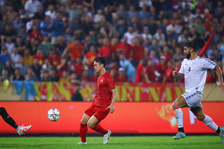 Công Phượng đền đáp sự kiên nhẫn của HLV Troussier  - Ảnh 2.