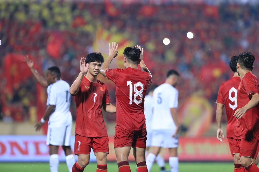 Công Phượng đền đáp sự kiên nhẫn của HLV Troussier  - Ảnh 3.