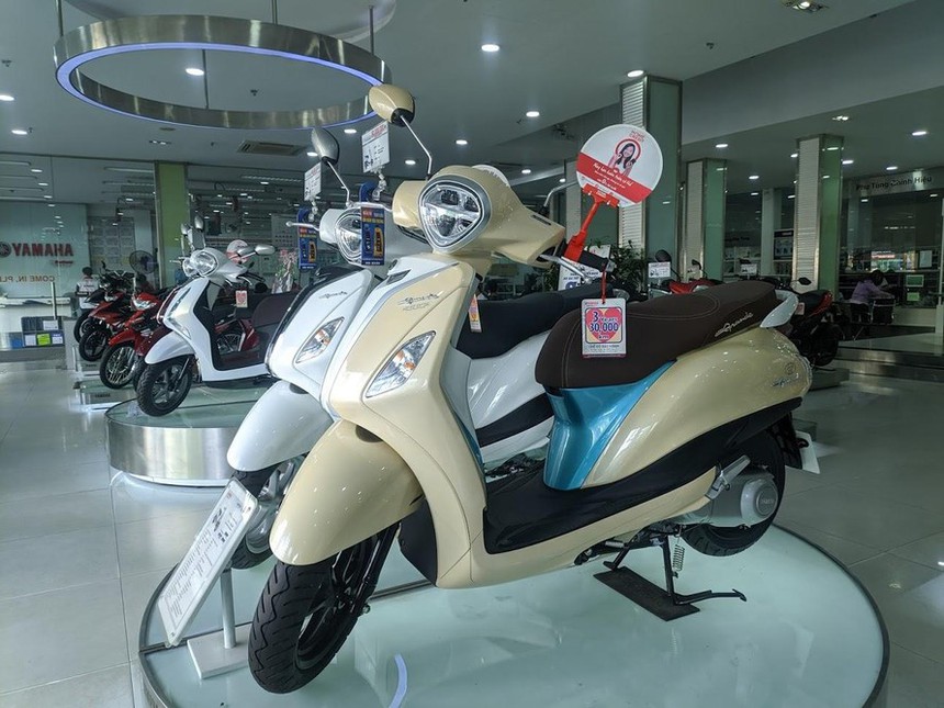 Thị trường xe máy ế ẩm trong tháng 'Ngâu', doanh số cả năm khó bứt tốc - Ảnh 1.