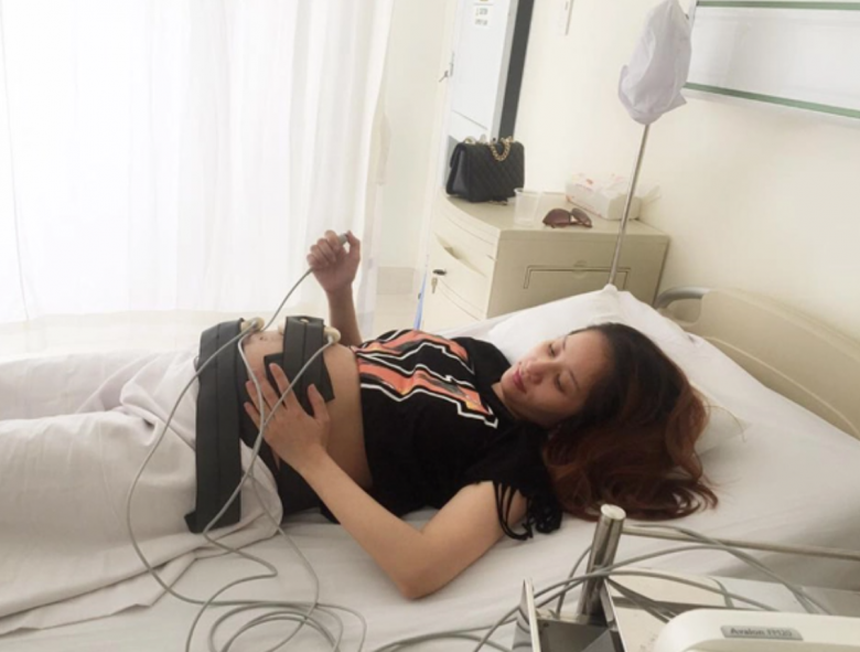 Sắc vóc Khánh Thi qua 3 lần "vượt cạn": Càng đẻ càng đẹp - Ảnh 2.