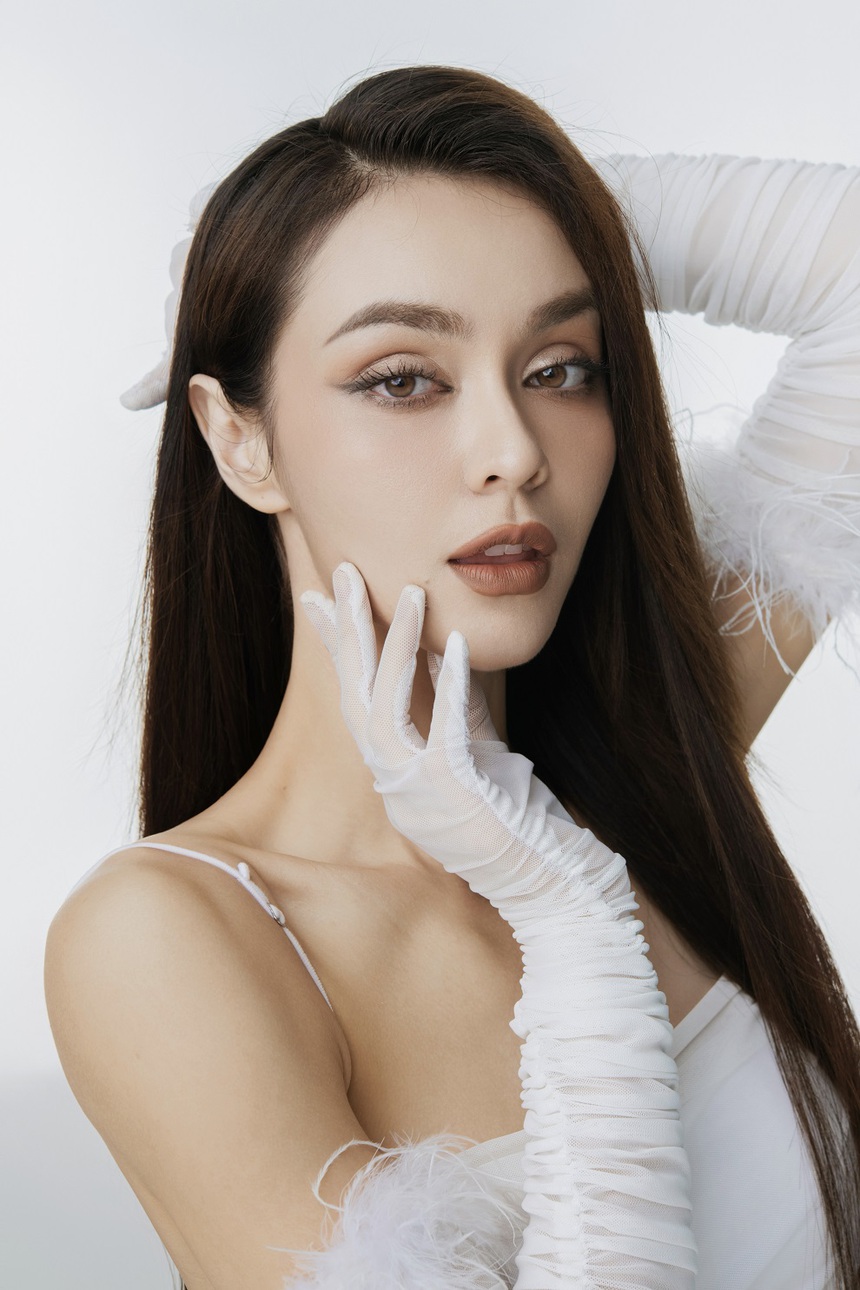 Hoa hậu H’Hen Niê học hát và nhảy để tham gia Chị đẹp đạp gió rẽ sóng 2023 - Ảnh 11.