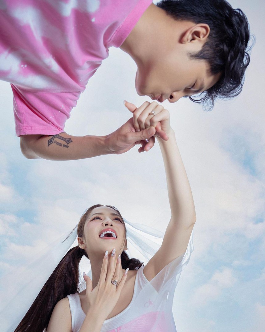 Gin Tuấn Kiệt tiếp tục "xả ảnh" cầu hôn Puka: Đàng trai chỉ mong đàng gái luôn cười hạnh phúc - Ảnh 1.