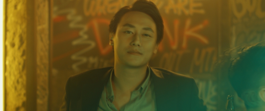 Isaac suy sụp vì "chạy deadline", Rocker Nguyễn bị Emma Lê thách thức ở trailer "Giao lộ 8675" - Ảnh 12.