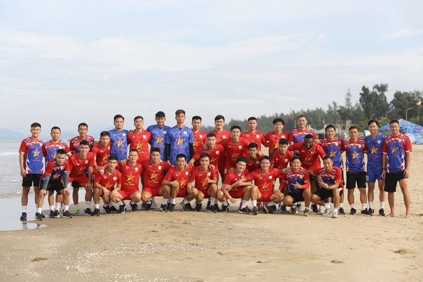 Chuyển nhượng V-League hôm nay 13/9: Bình Dương ký hợp đồng với tiền đạo Việt kiều, trung vệ HAGL thử việc ở Thanh Hóa. - Ảnh 3.