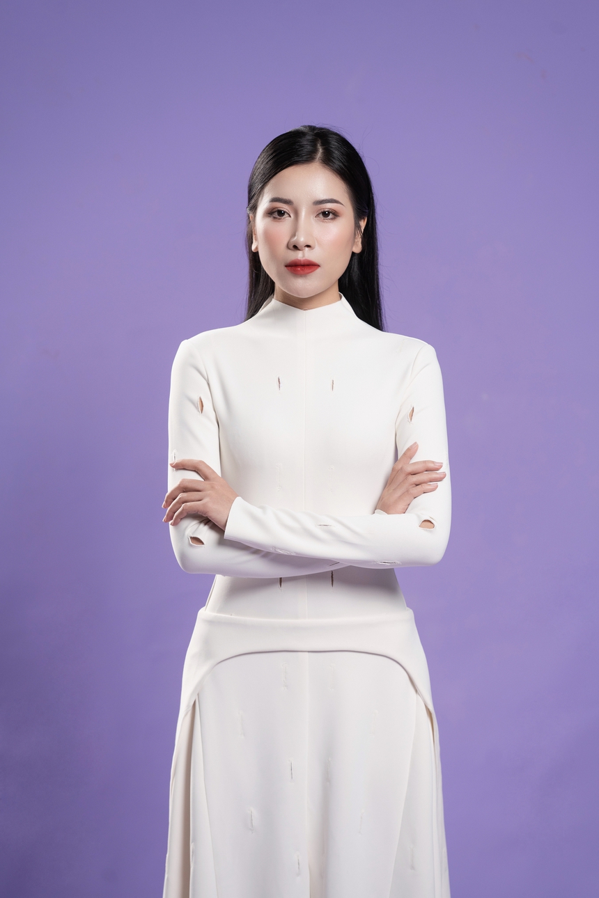 Ra mắt album 'Thanh tùng' của ca sĩ Quỳnh Anh - Ảnh 2. Ra mắt album 'Thanh tùng' của ca sĩ Quỳnh Anh - Ảnh 2.